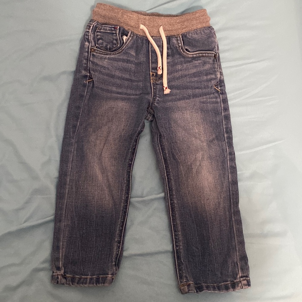 Straights Jeans